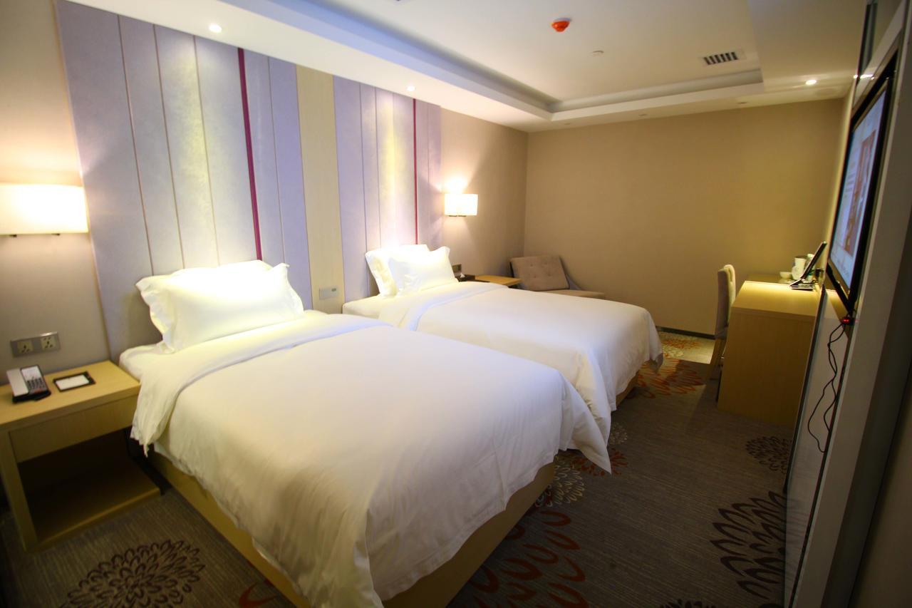 Lavande Hotel Jiujiang Xunyang Road Walking Street Экстерьер фото